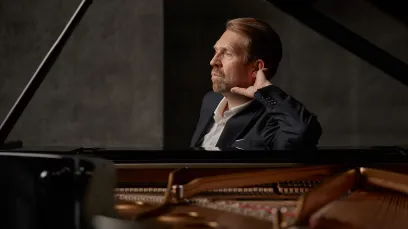 Leif Ove Andsnes © Helge Hansen
