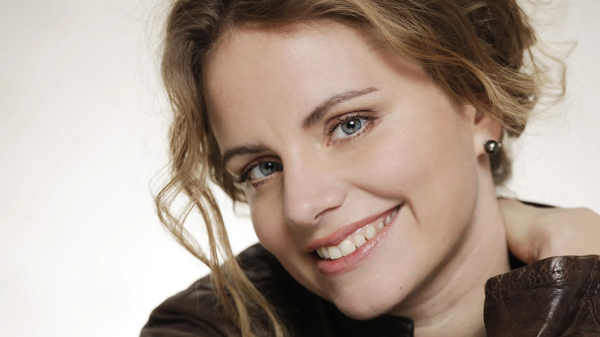 Julia Fischer - Photo : Uwe Arens