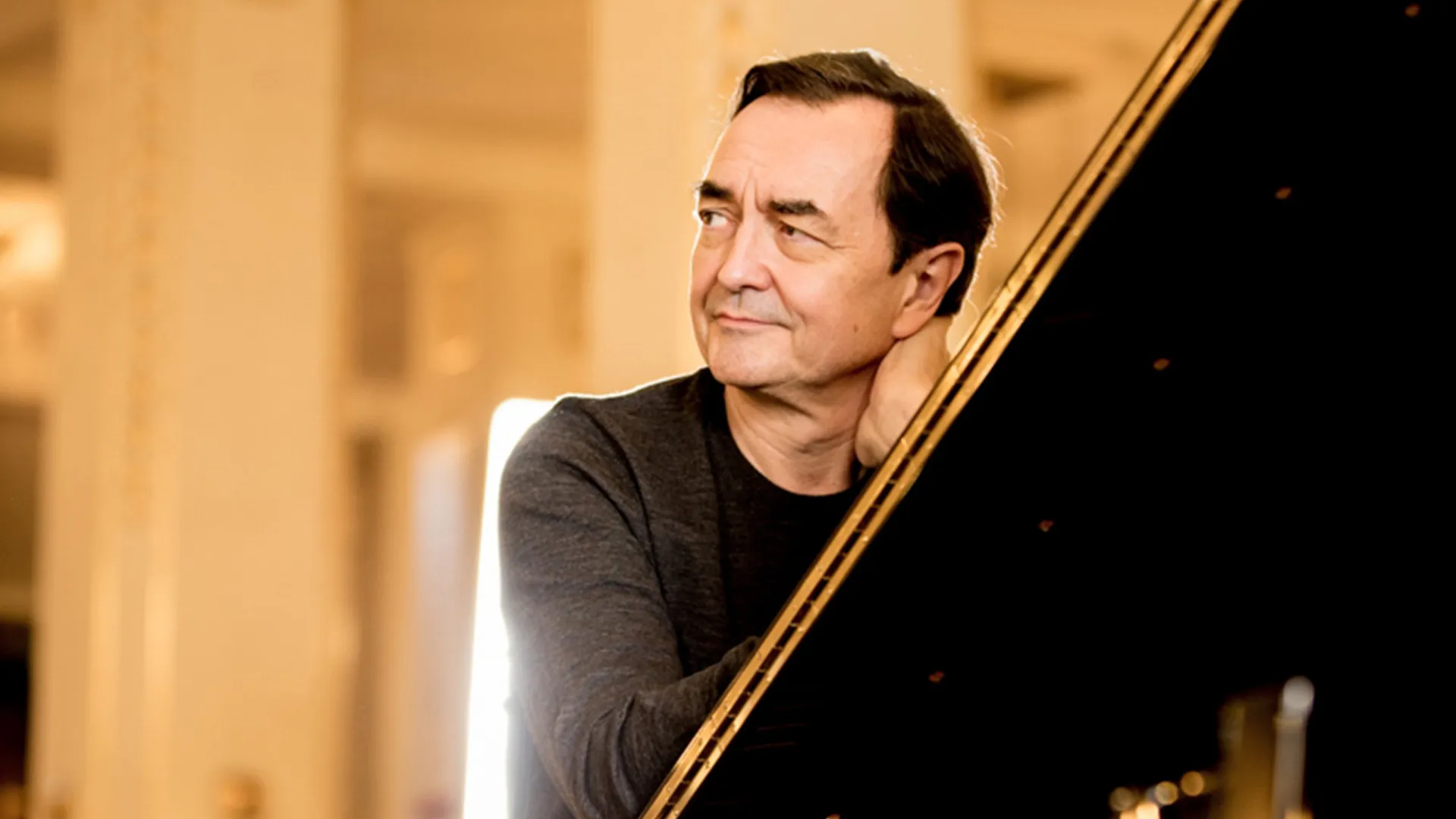 Pierre-Laurent Aimard © Julia Wesely