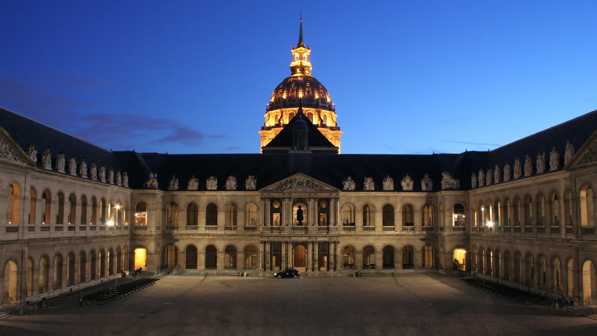 Les Invalides
