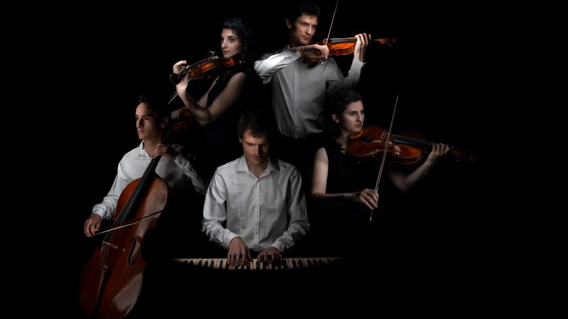 Quintette Tchalik : Gabriel, Louise , Sarah, Marc et Dania Tchalik
