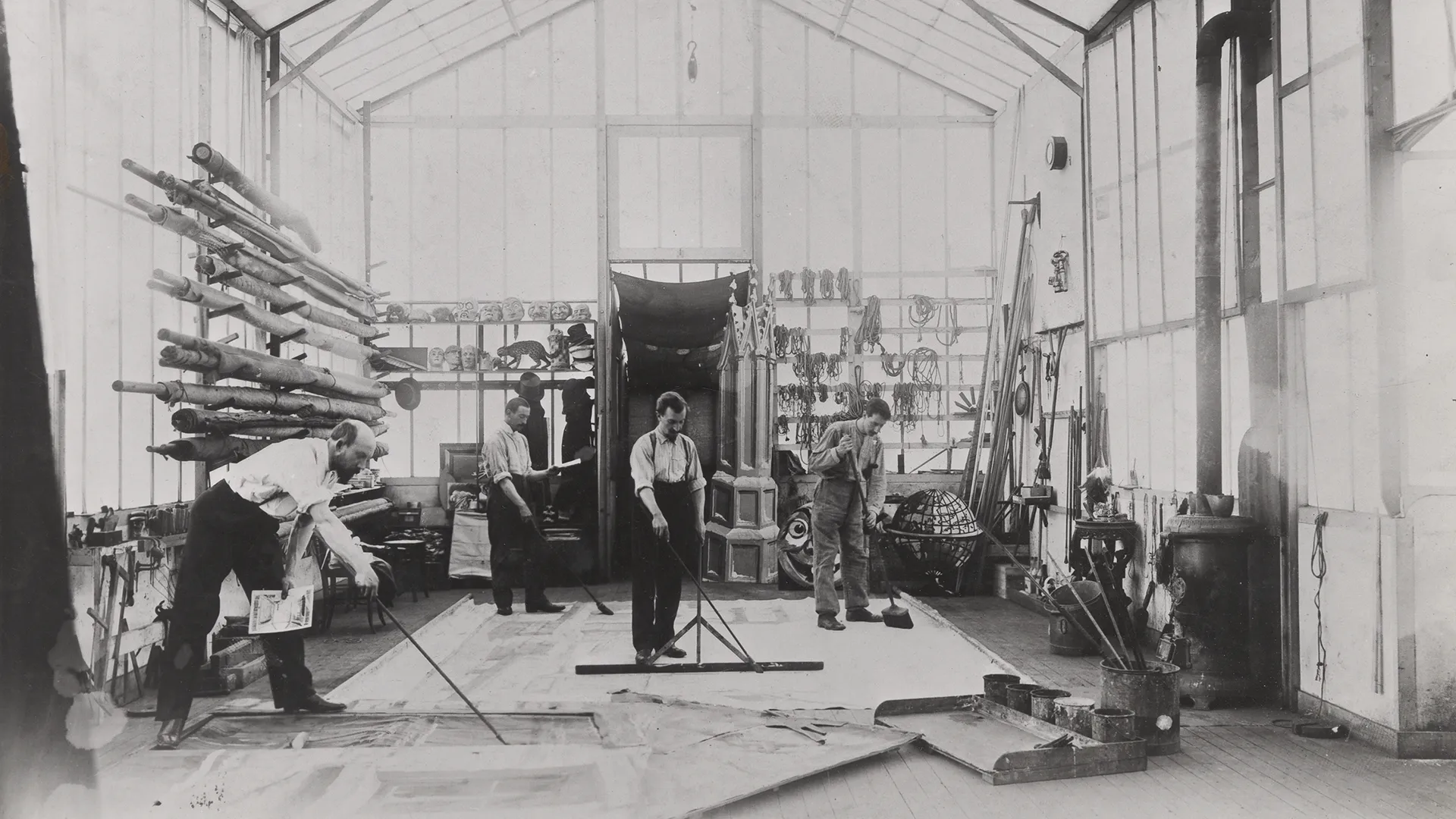 Méliès dans son atelier&nbsp;
