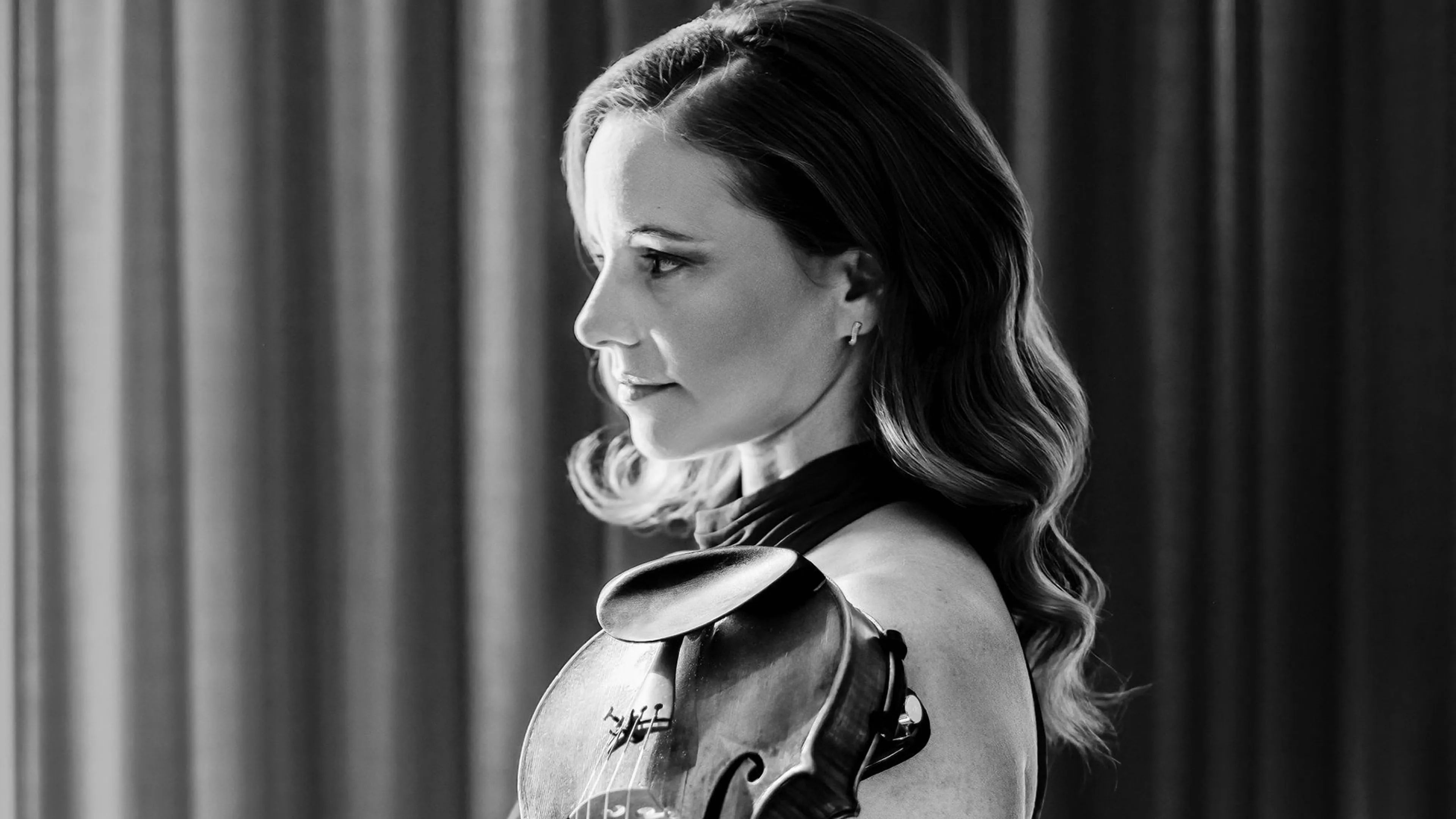 Julia Fischer © Sue Yang