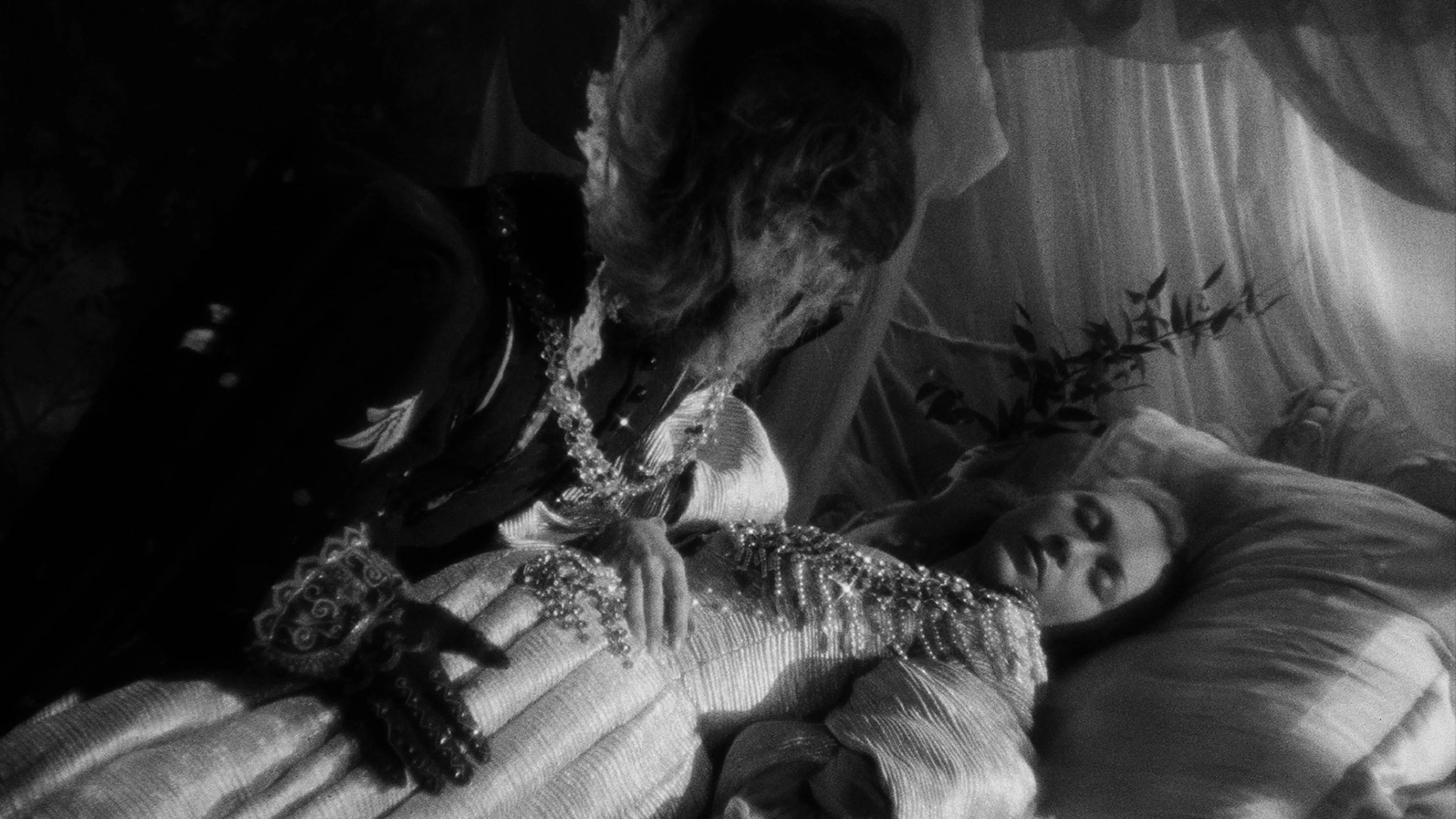 La Belle et la Bête - Georges Auric ©1946 SND (Groupe M6)