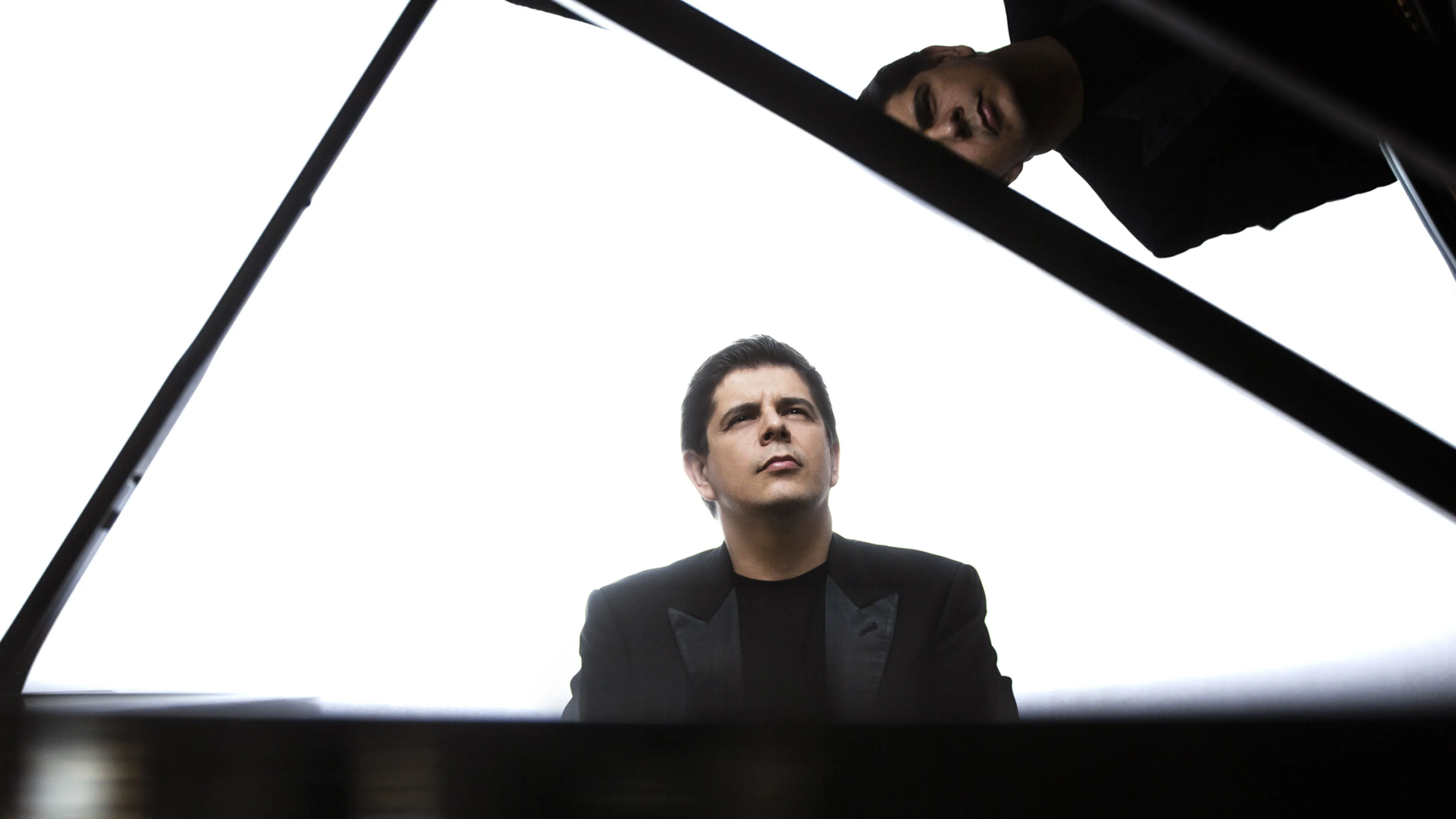 Javier Perianes © Igor Studio