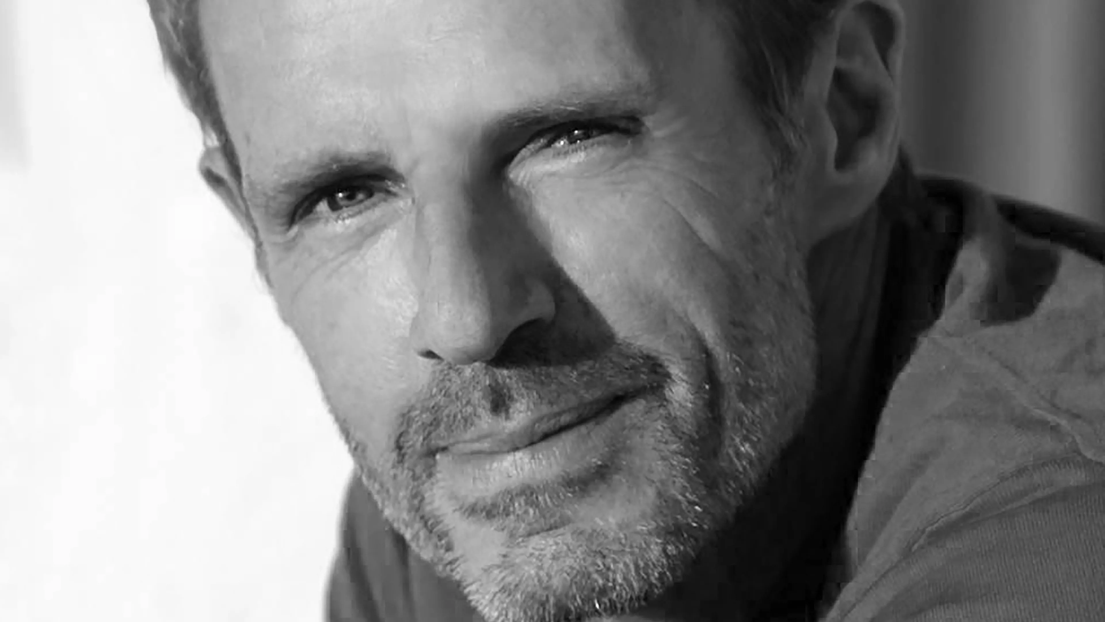 LAMBERT-WILSON-%C2%A9-ANTHONY-FABIAN-O.jpg Lambert Wilson