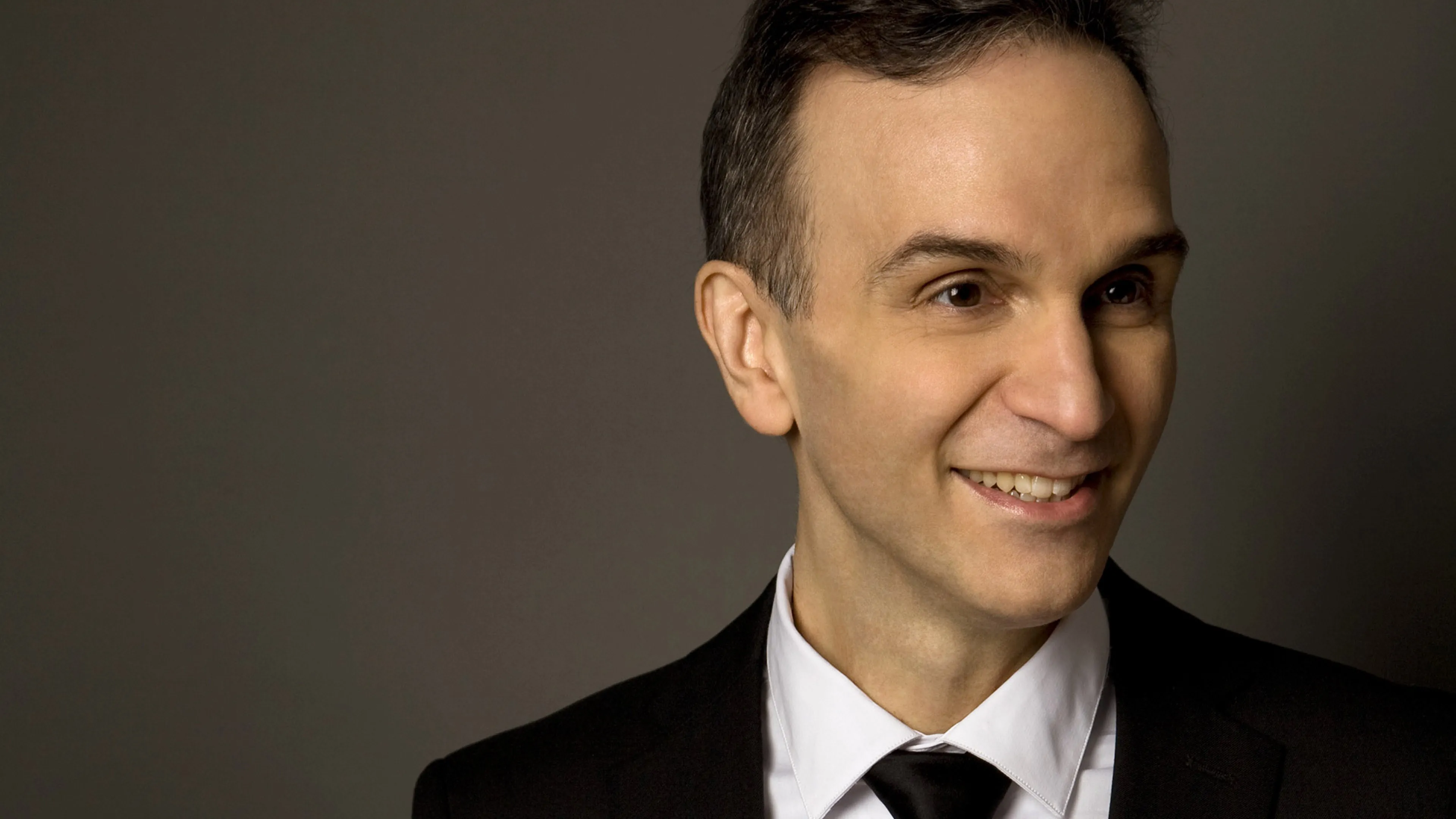 Shaham-Gil-Luke-Ratray-O.jpg Gil Shaham