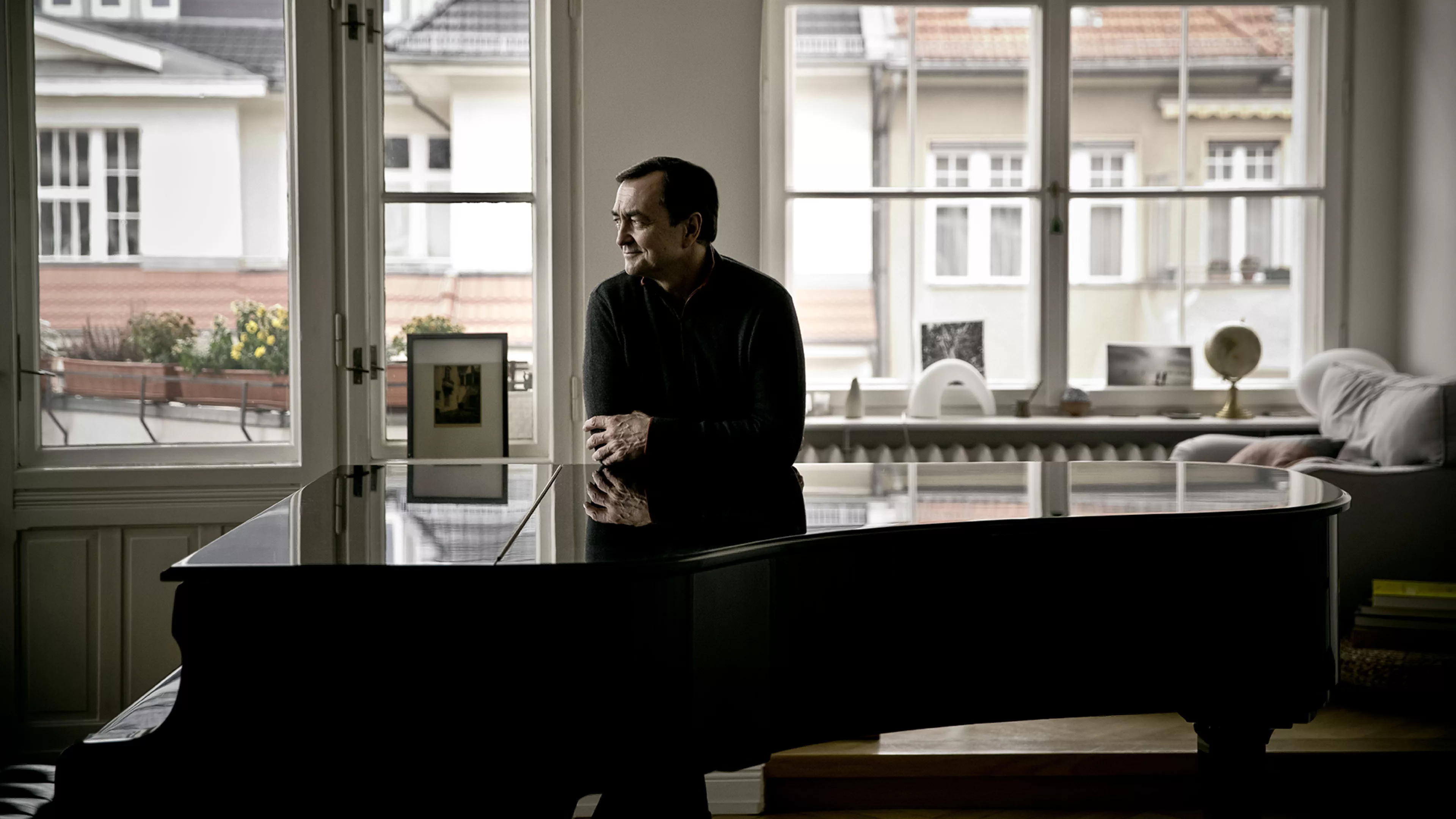 aimard_windowsrborggreve-o_0.jpg Pierre-Laurent Aimard
