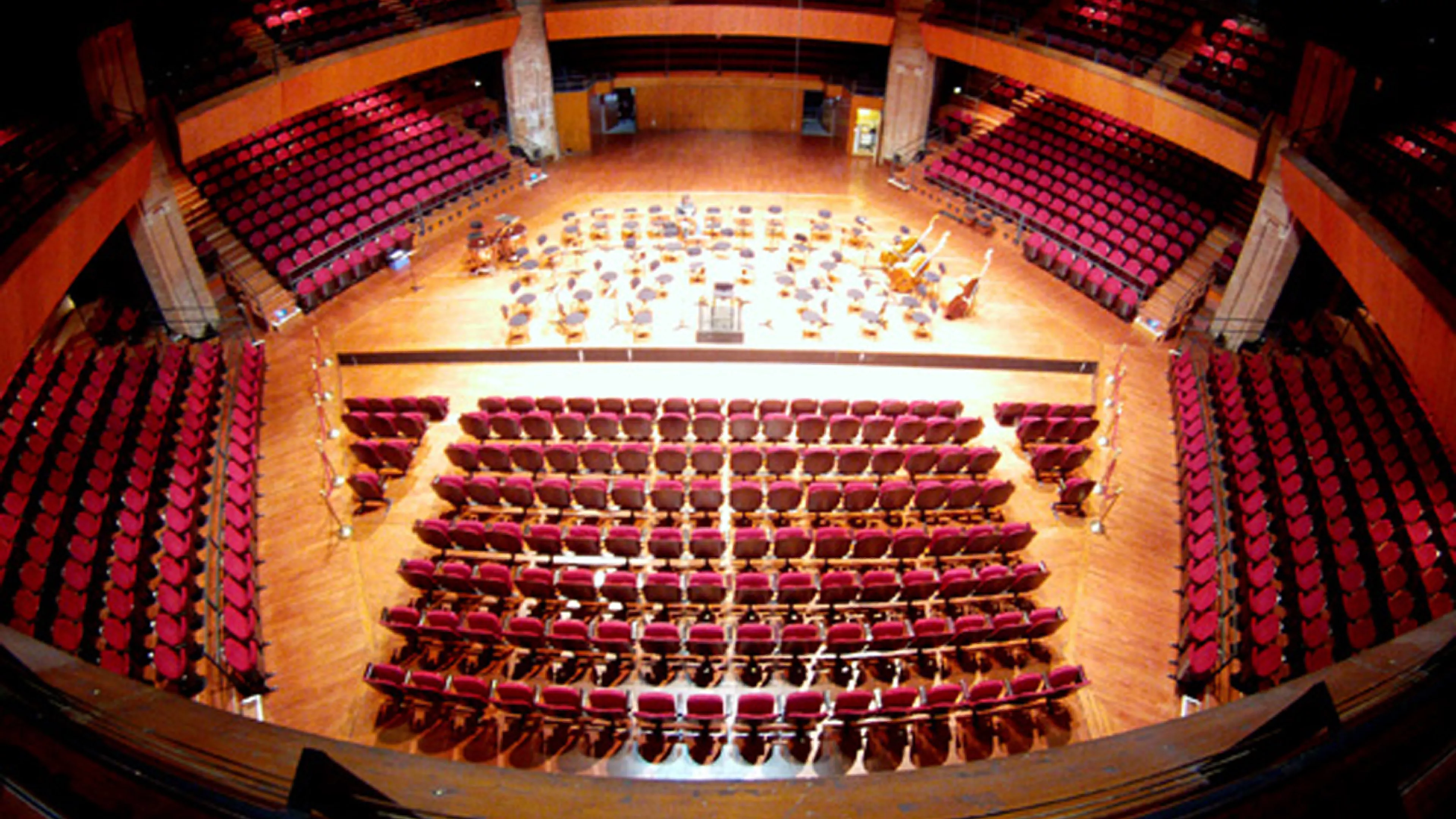 halle-aux-grains_0.jpg