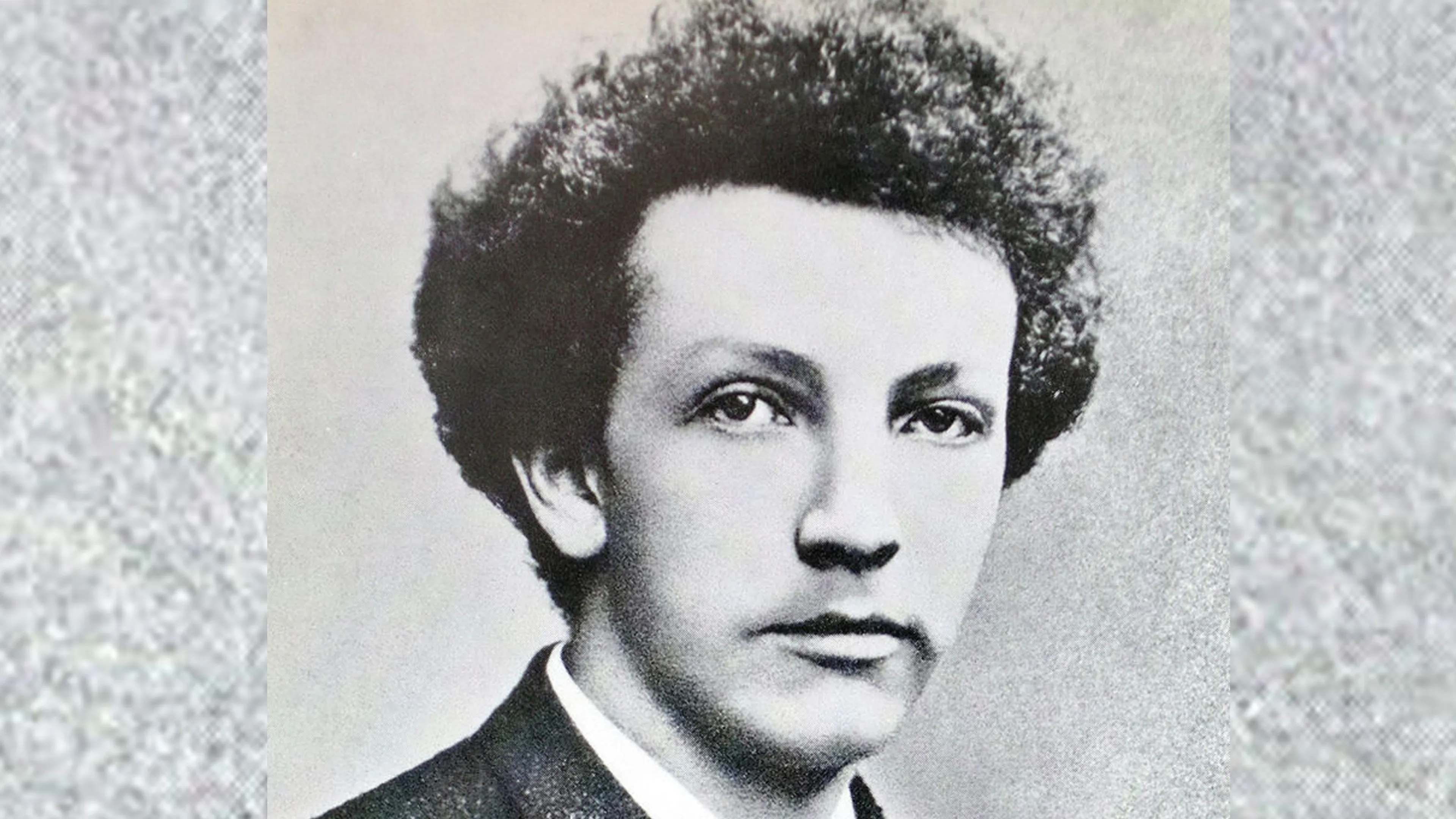 strauss-1920_0.jpg