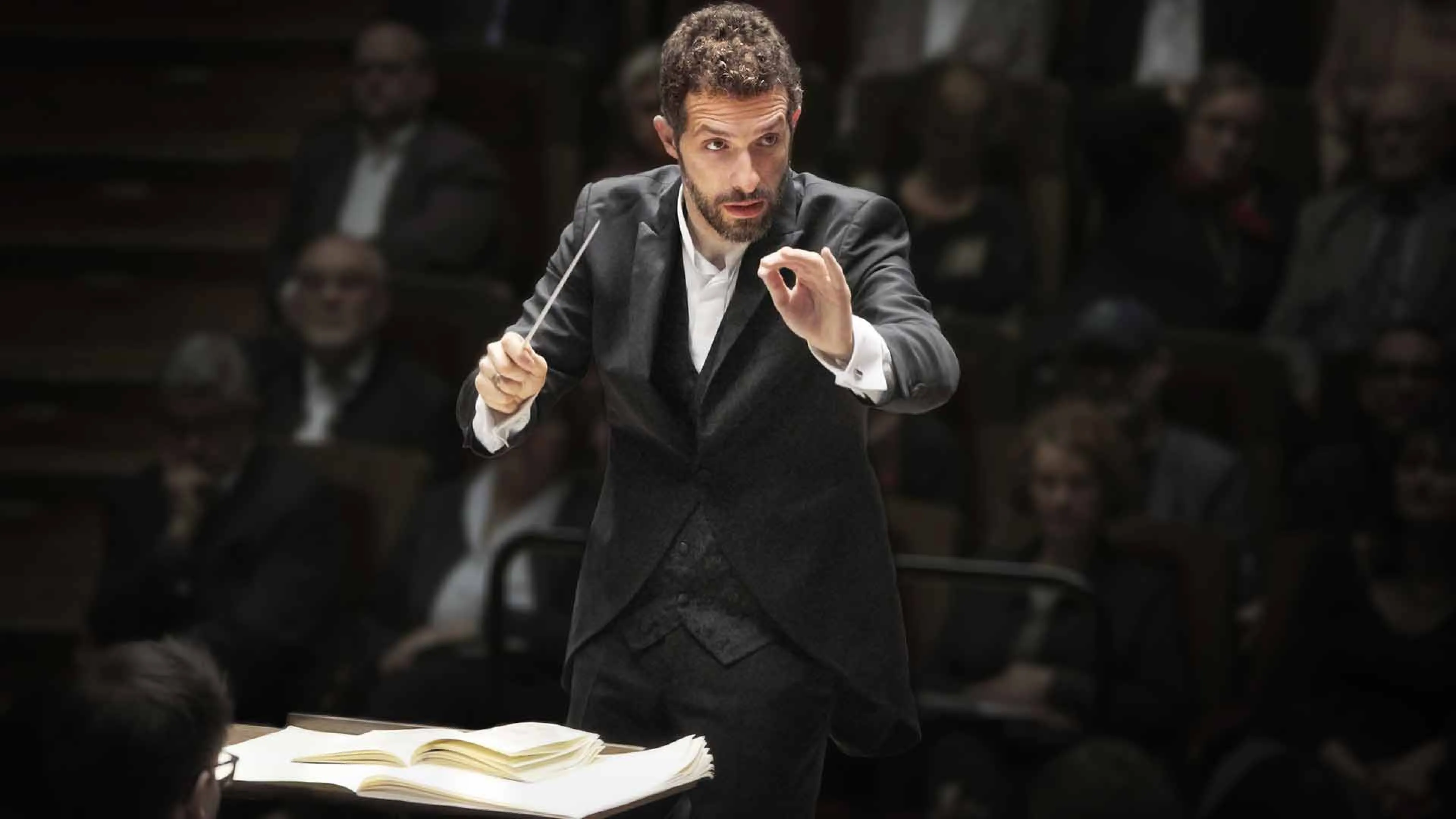 wellber_21-2-20_3215_rjensgerber_final_highres_rgb_300dpi_0.jpg Omer Meir Wellber